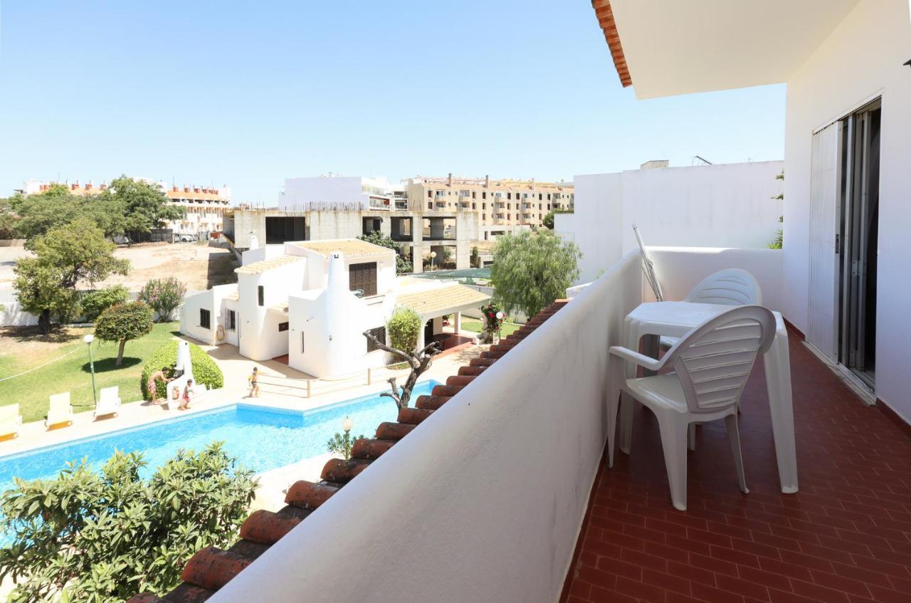 Apartamentos Pedro For Families By Bedzy Albufeira Exterior foto